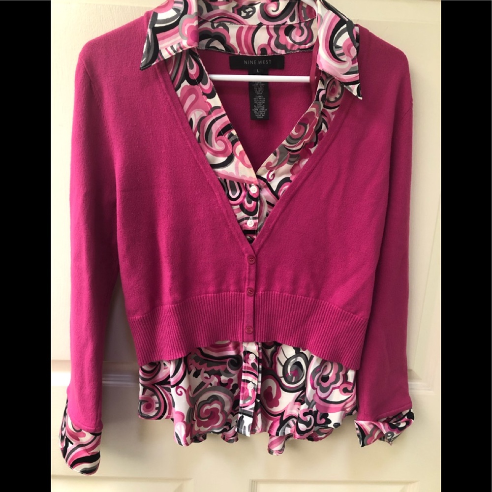 Nine West blouse size Large.